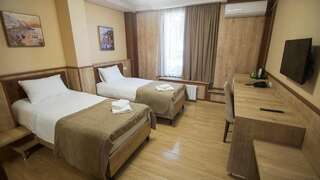 Мини-отель Hotel Juralius Тбилиси Стандартный двухместный номер с 2 отдельными кроватями-18