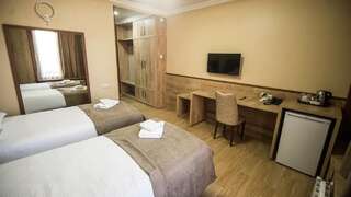 Мини-отель Hotel Juralius Тбилиси Стандартный двухместный номер с 2 отдельными кроватями-22